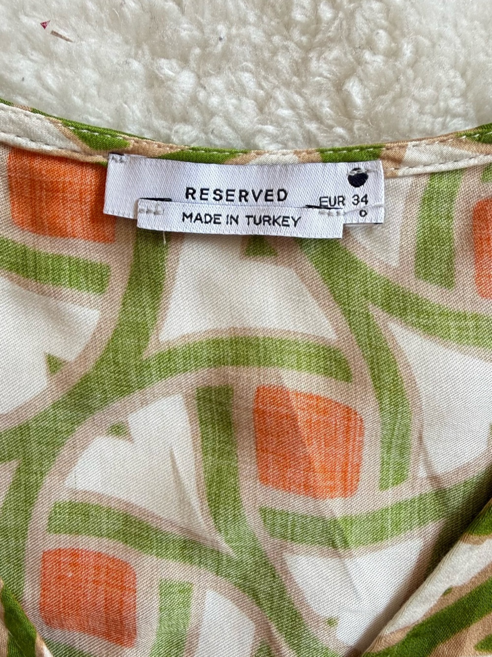 Reserved Green and Orange Geometric Midi Dress - Picture 8 of 9